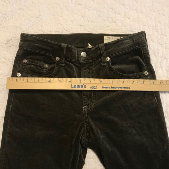Rag & Bone Olive Velvet 5-pocket cropped skinny jeans with zippered ankles (26) - Picture 4 of 16